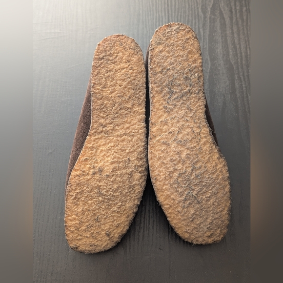 End - Picture 6 of 13